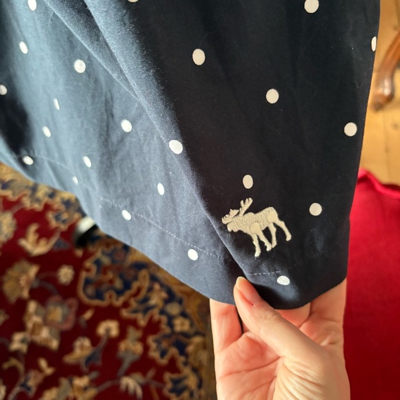 Abercrombie & Fitch Black Textured Fabric - Picture 2 of 5